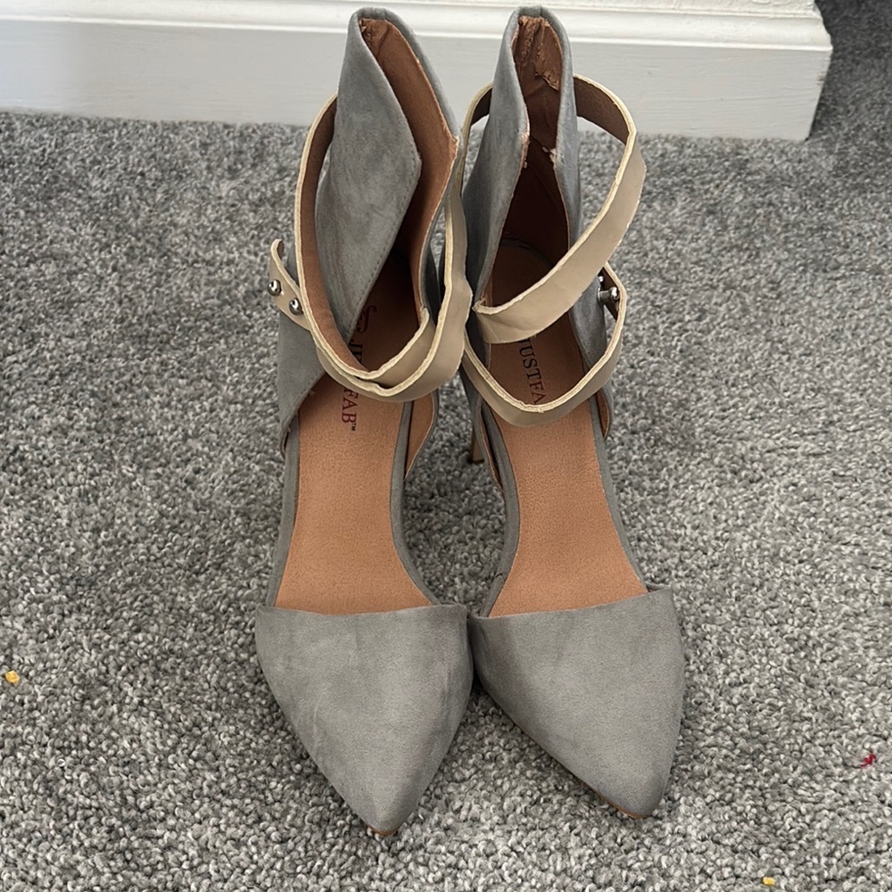 Gray JustFab Heels